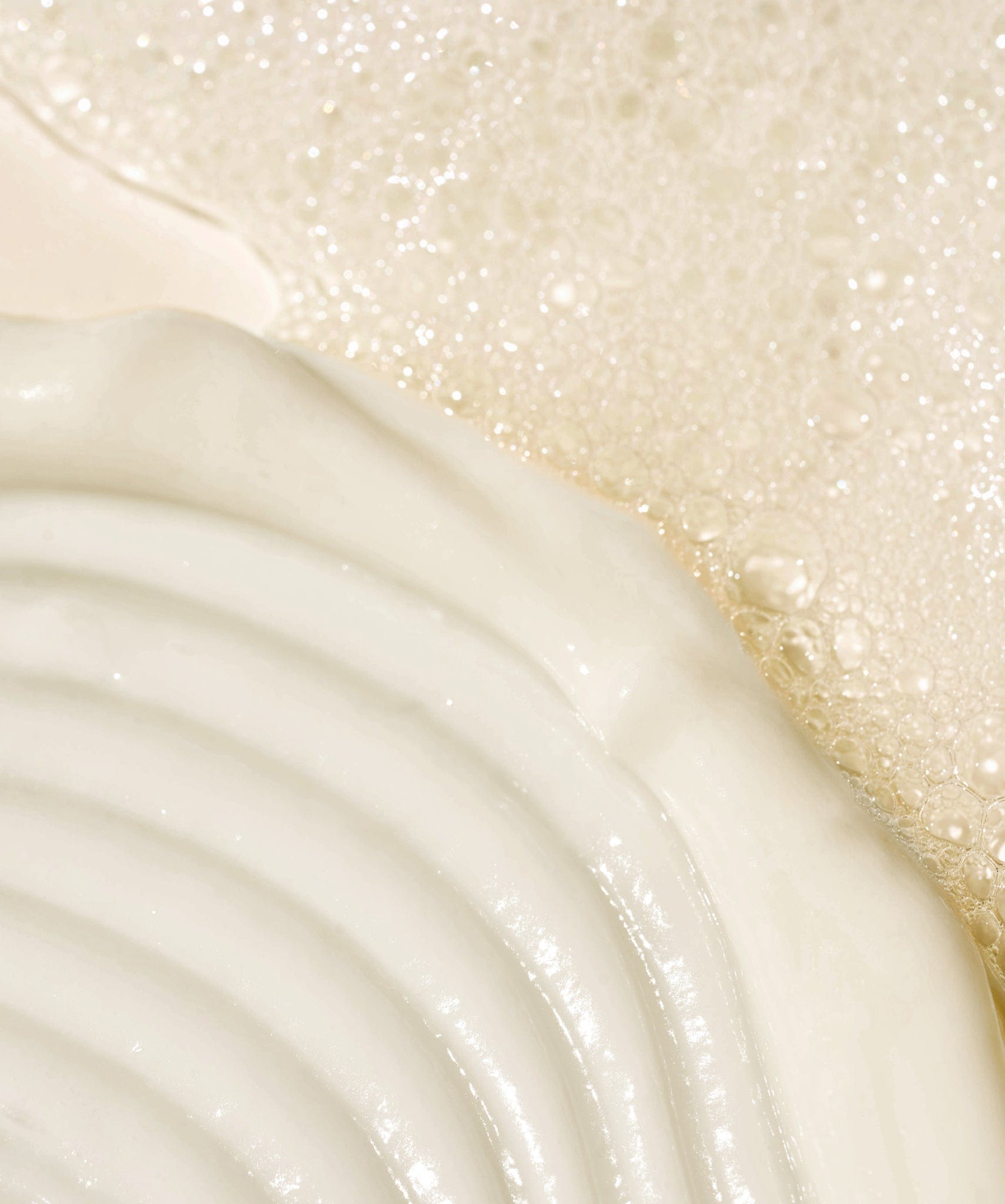 GRO Revitalizing Shampoo and Conditioner Kit